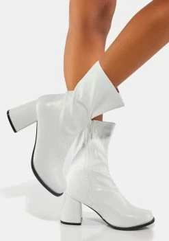 Ellie Shoes White Short Gogo Boots Boots & Booties