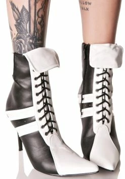 Ellie Shoes Boots & Booties Prize Fighter Boots