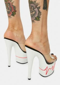 Ellie Shoes Cool Heartbeat Racer Heels